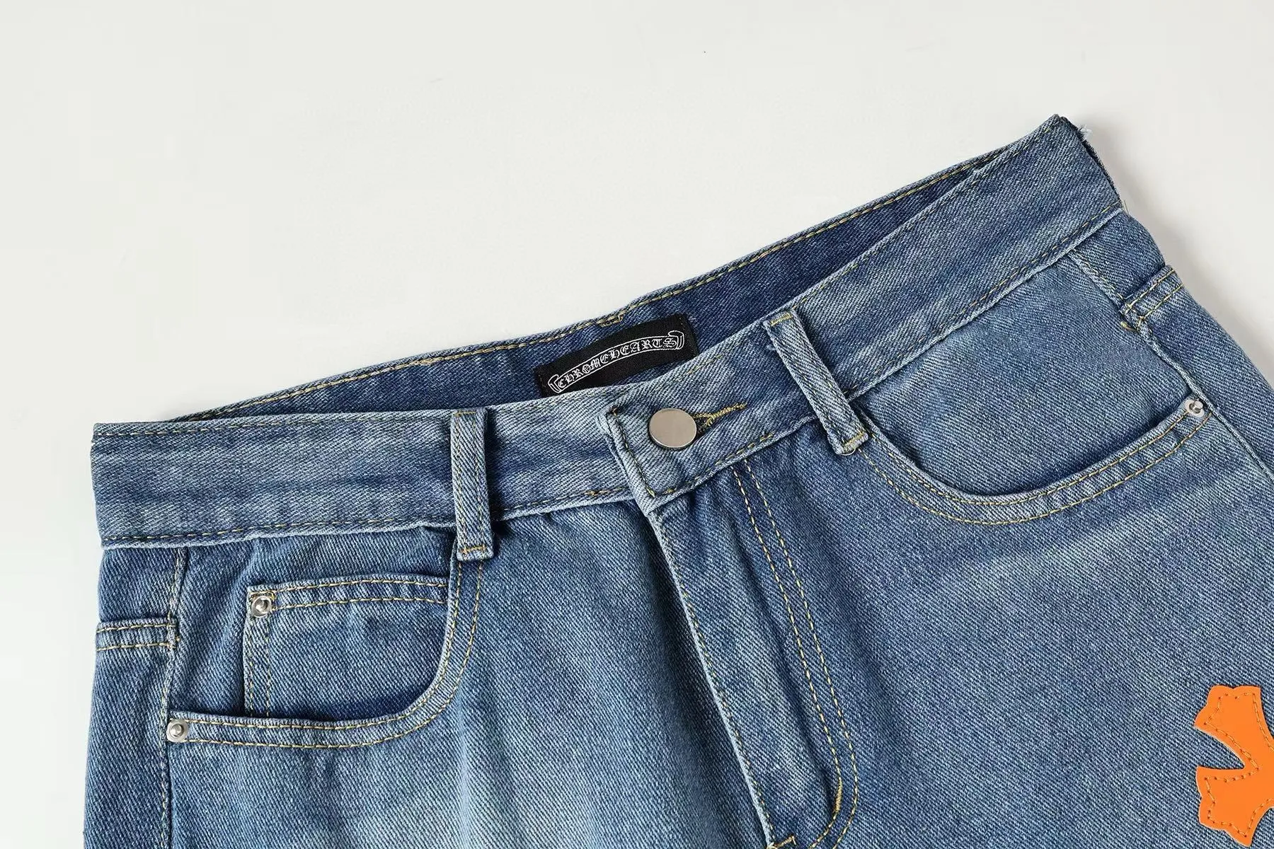 P270 Chrome Hearts/Chrome Hearts Classic Color Leather Cross Washed Color Fabric Unisex Denim Trousers Color: Picture Color Code Number: 28-36